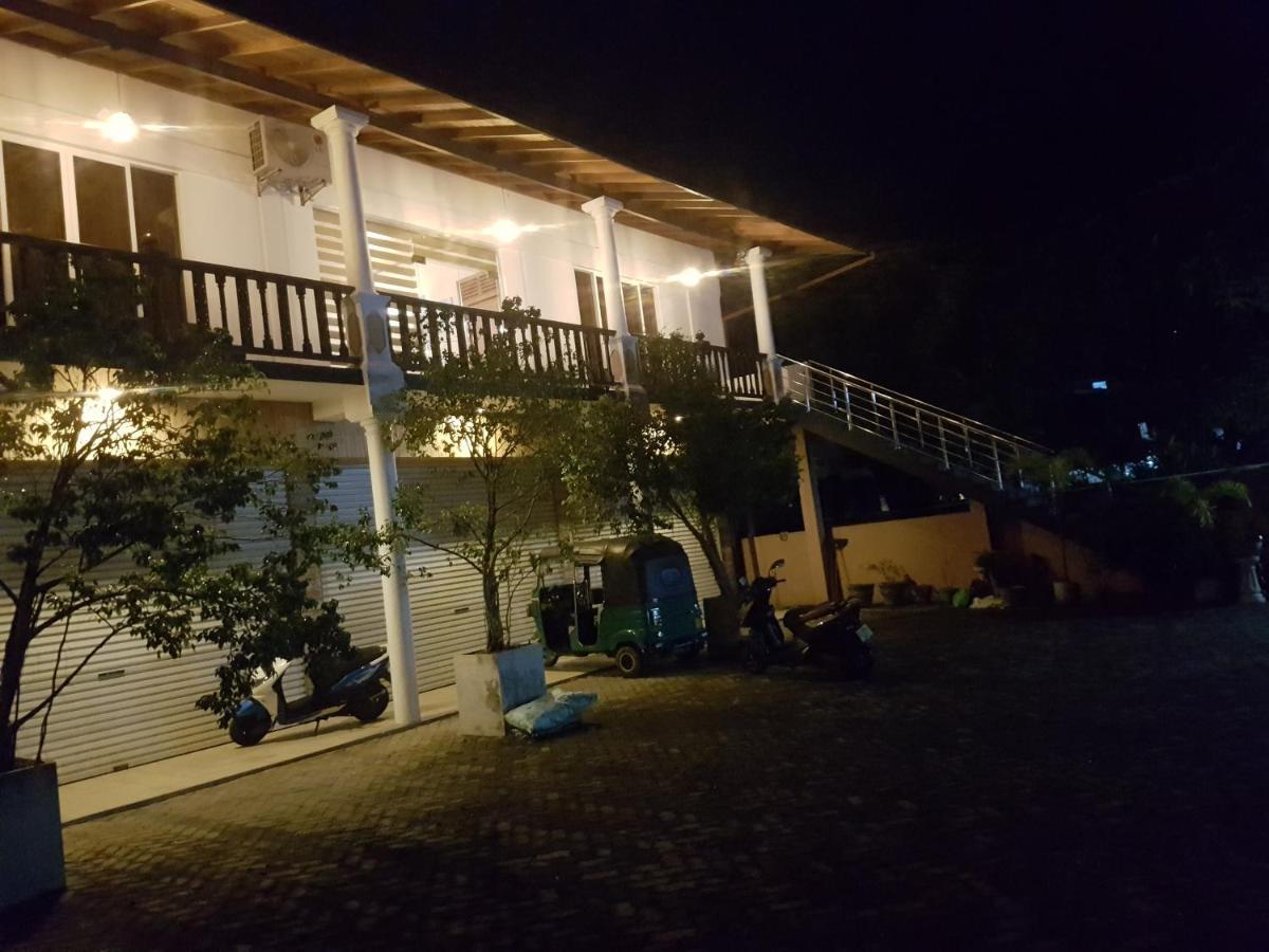 Gg Lodge Mirissa Exteriér fotografie